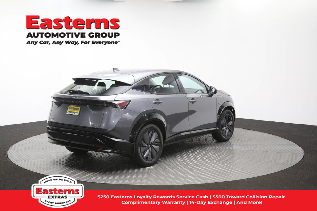 Used 2023 Nissan Ariya AWD image 44