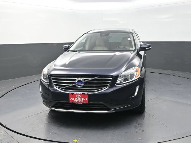 Used 2016 Volvo XC60 T6 AWD/4WD image 2
