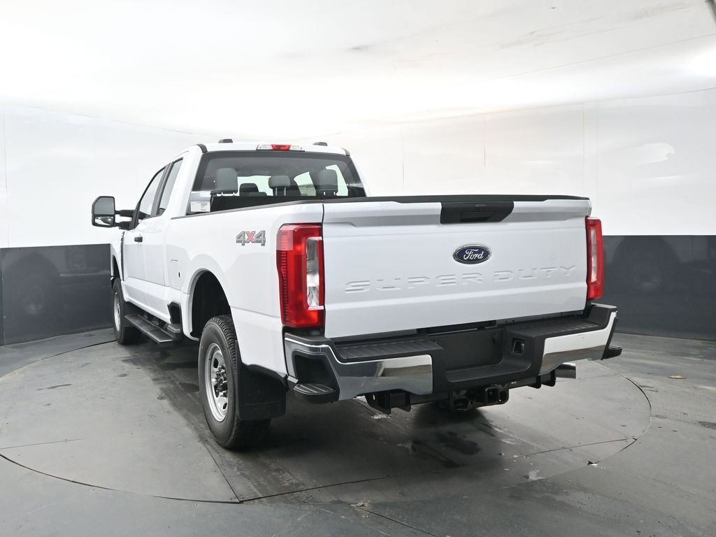 New 2026 Ford F250 XL w/ XL Chrome Package AWD/4WD image 3