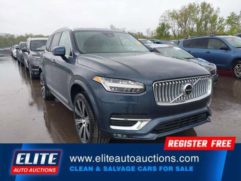 Used 2025 Volvo XC90 B6 Ultra w/ Protection Package Premier