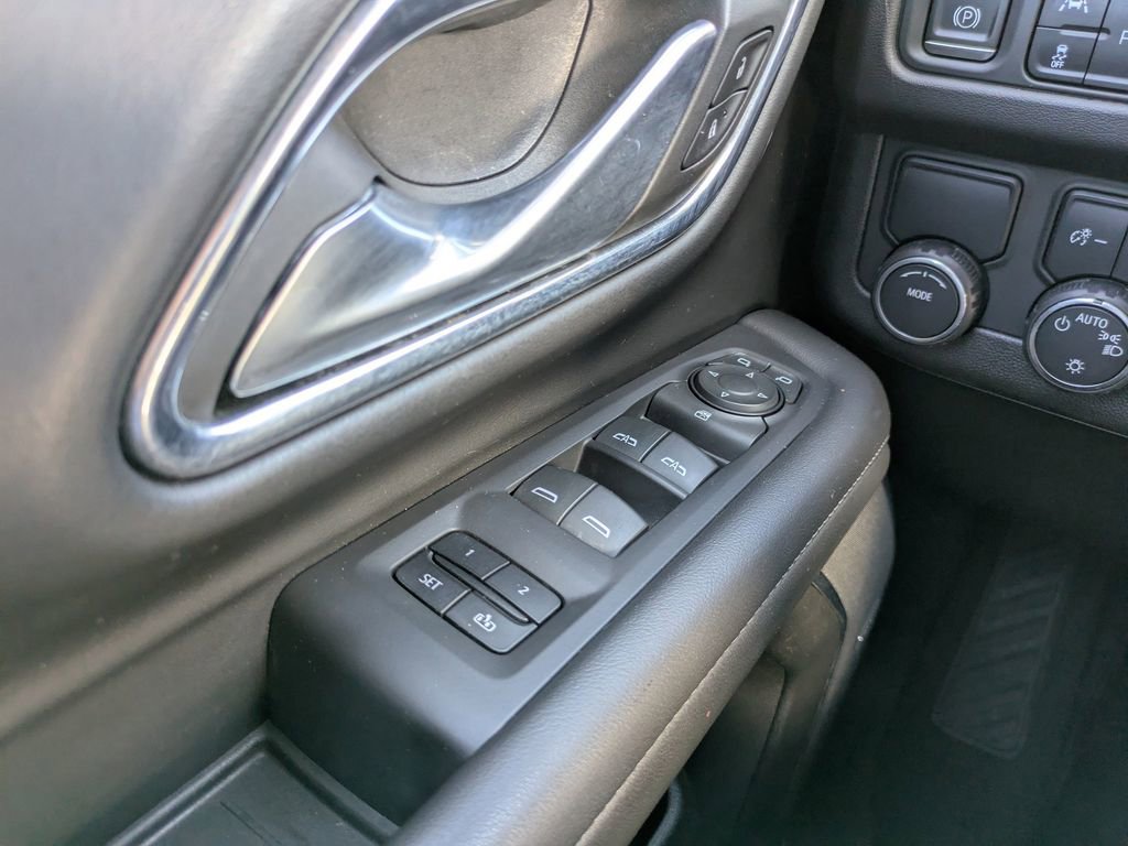 Used 2023 Chevrolet Tahoe LT image 25