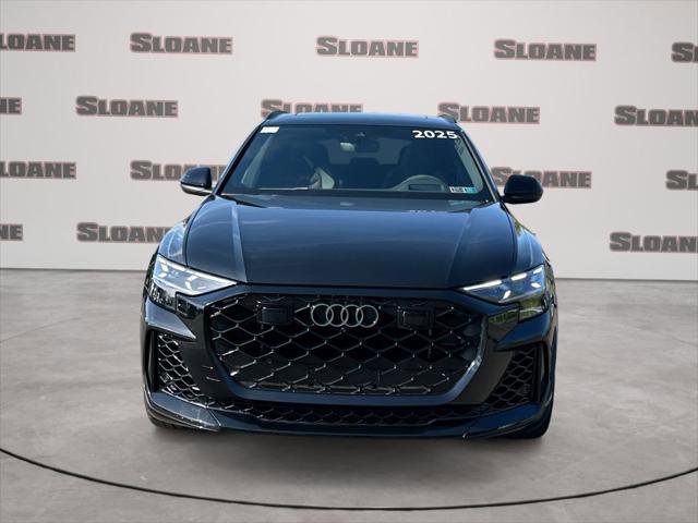 Certified 2025 Audi RS Q8 performance AWD/4WD image 8