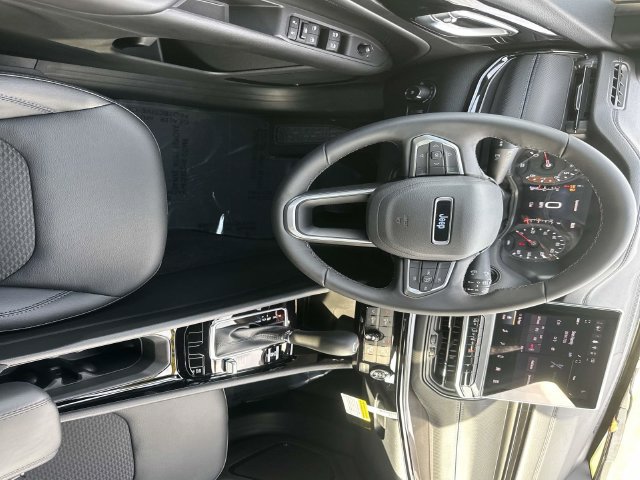 New 2026 Jeep Compass Latitude AWD/4WD image 26