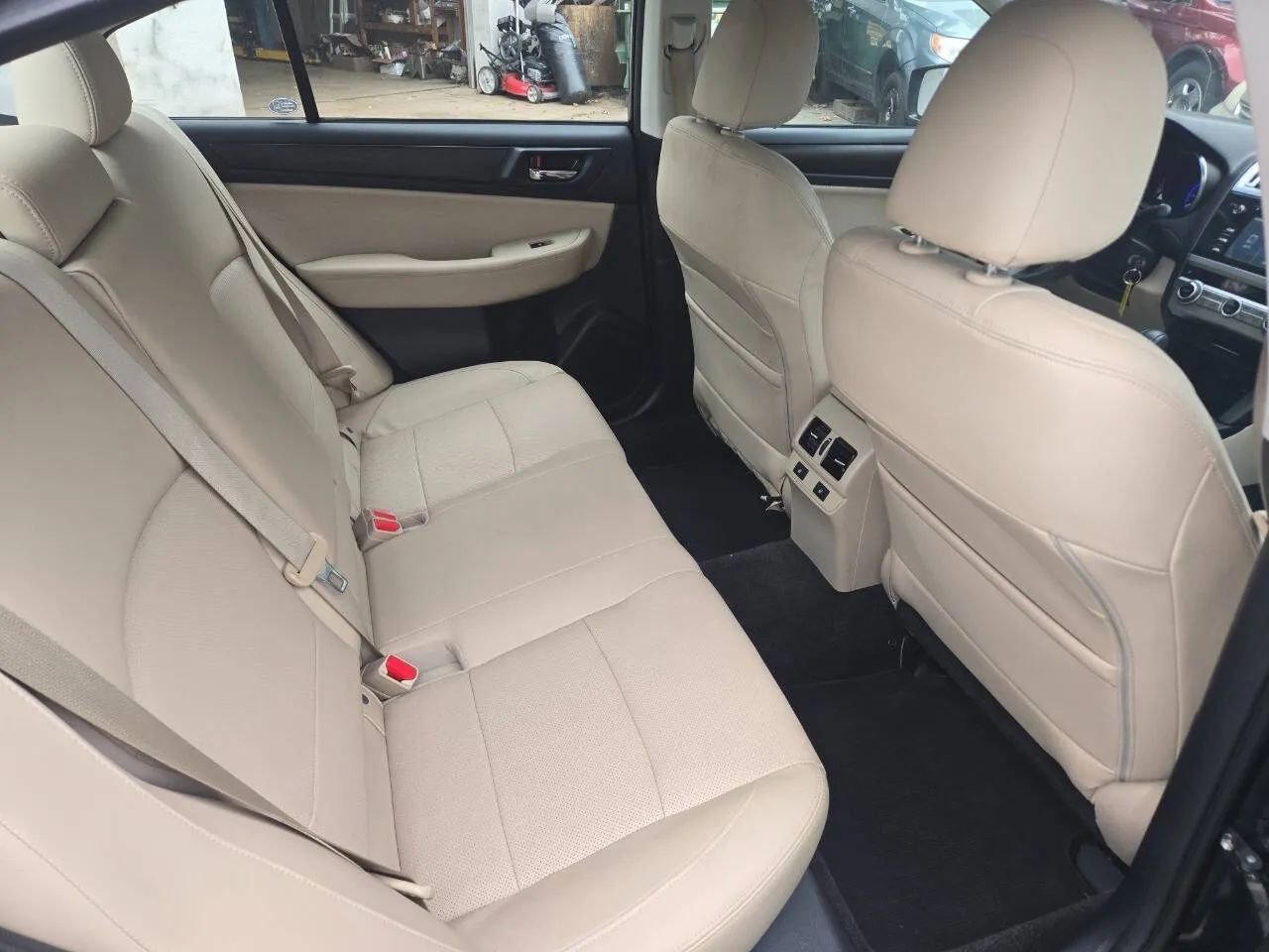 Used 2015 Subaru Legacy 2.5i Limited image 41