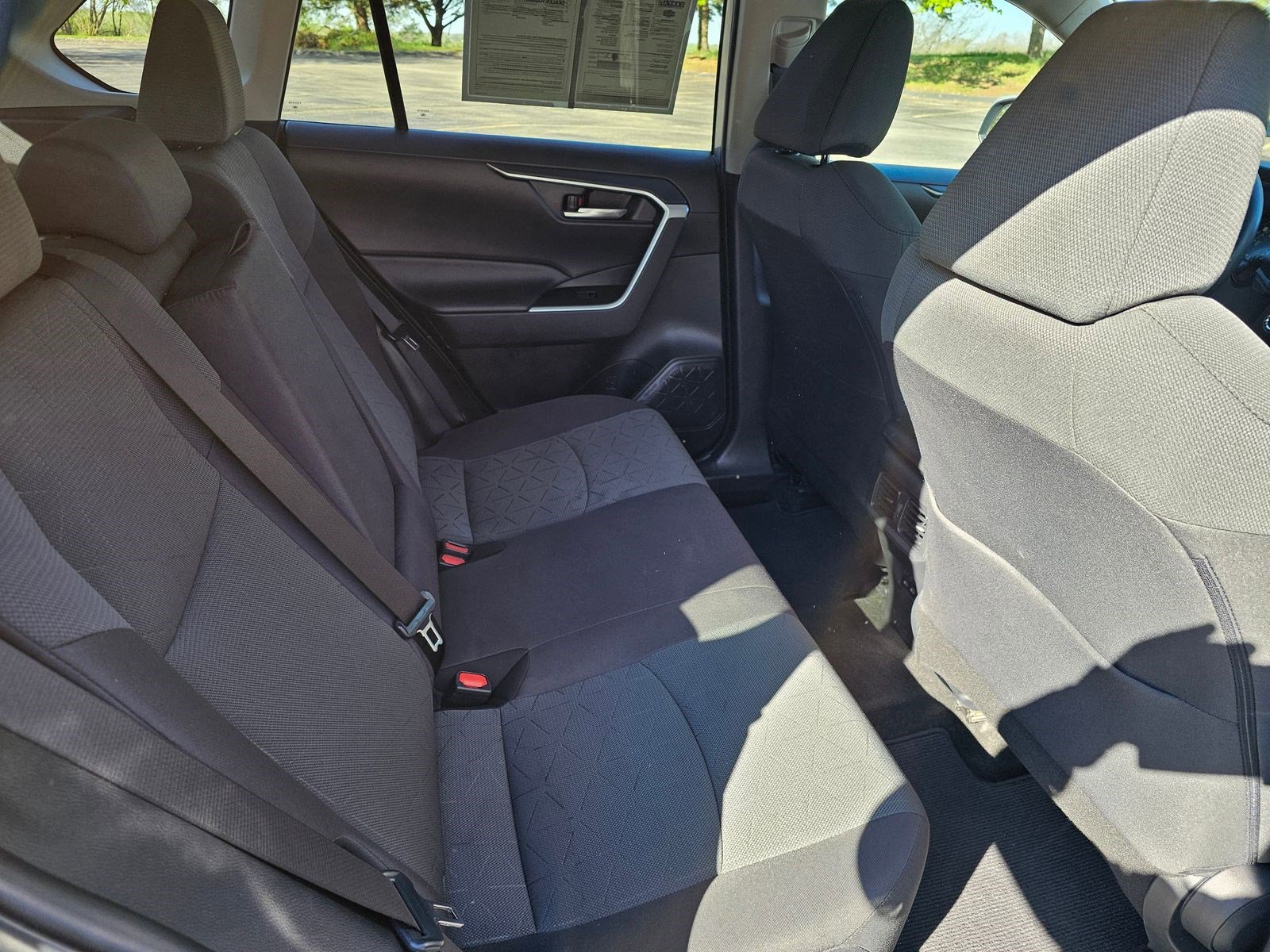 Used 2023 Toyota RAV4 XLE AWD/4WD image 15