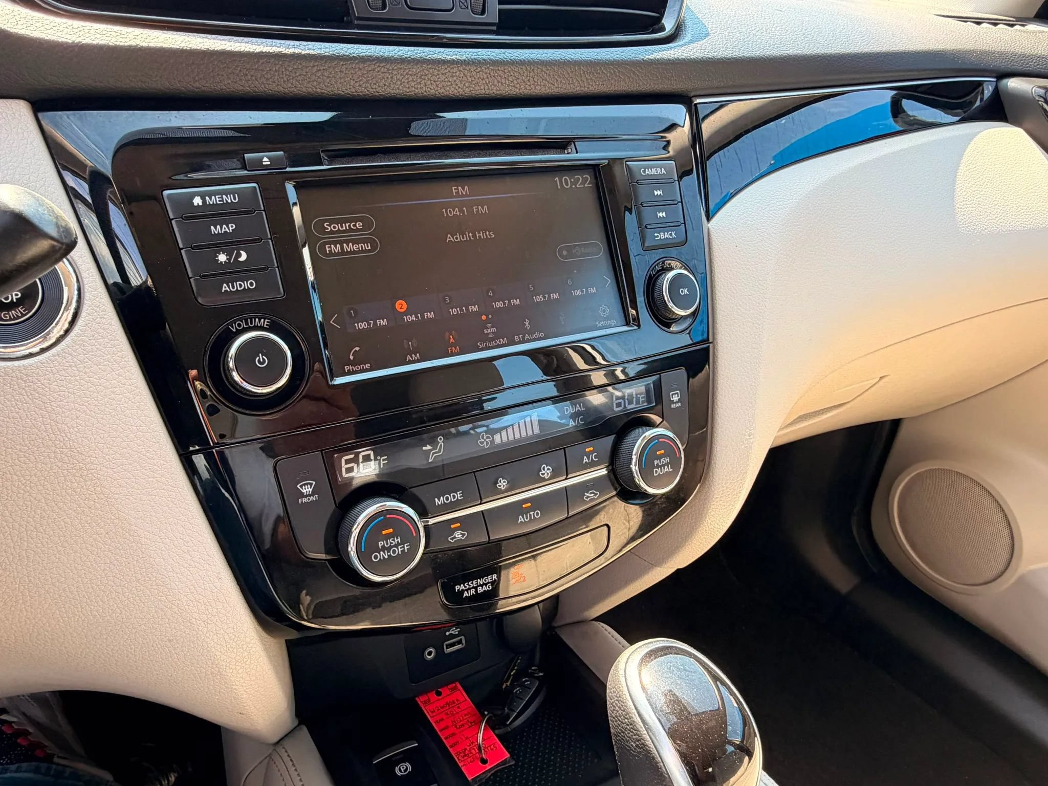 Used 2019 Nissan Rogue Sport SL AWD/4WD image 13