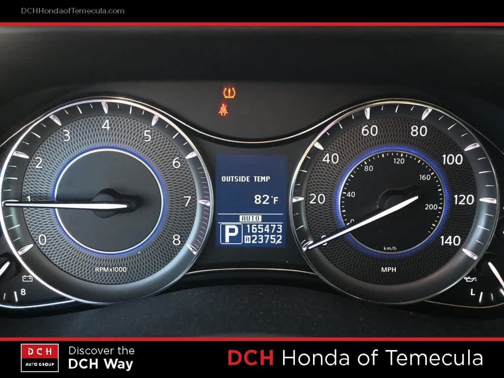 Used 2011 INFINITI QX56 4WD w/ Deluxe Touring Pkg image 8