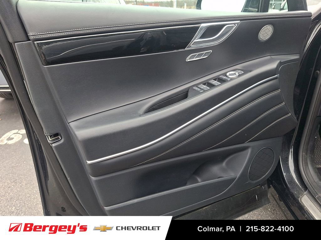 Used 2025 Genesis GV80 2.5T Standard image 15
