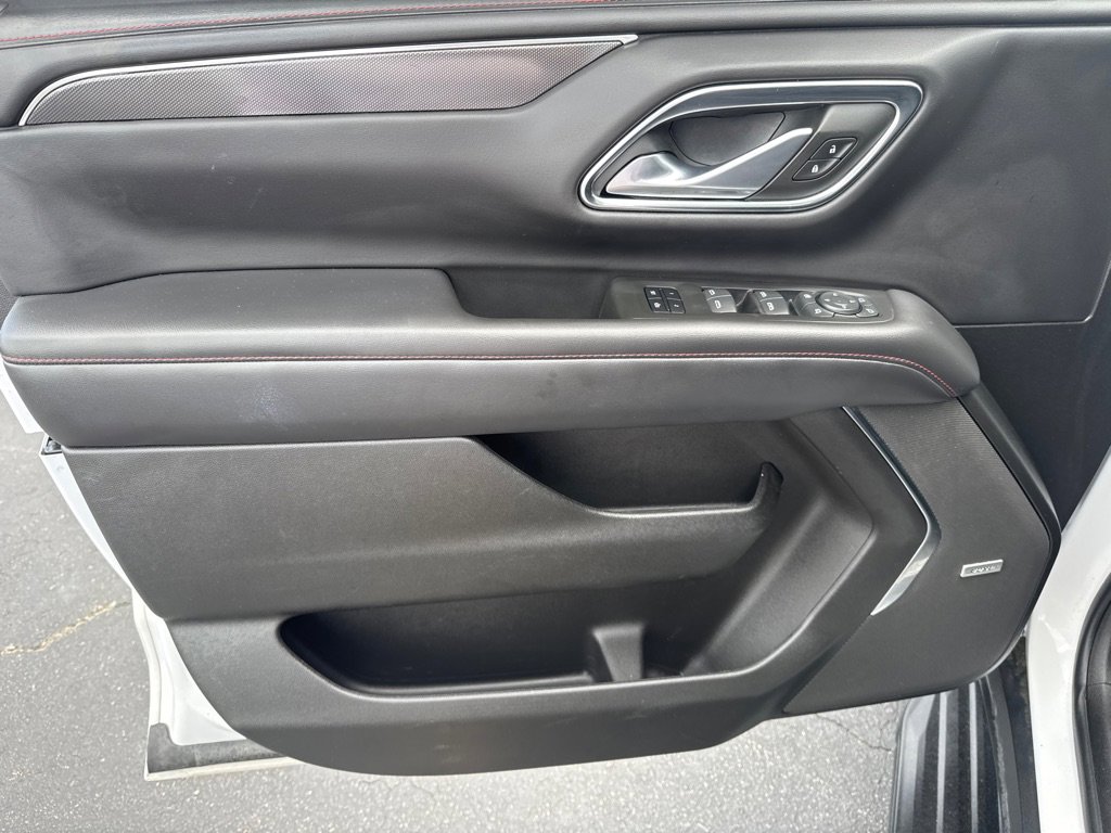 Used 2022 Chevrolet Tahoe RST w/ Luxury Package image 13