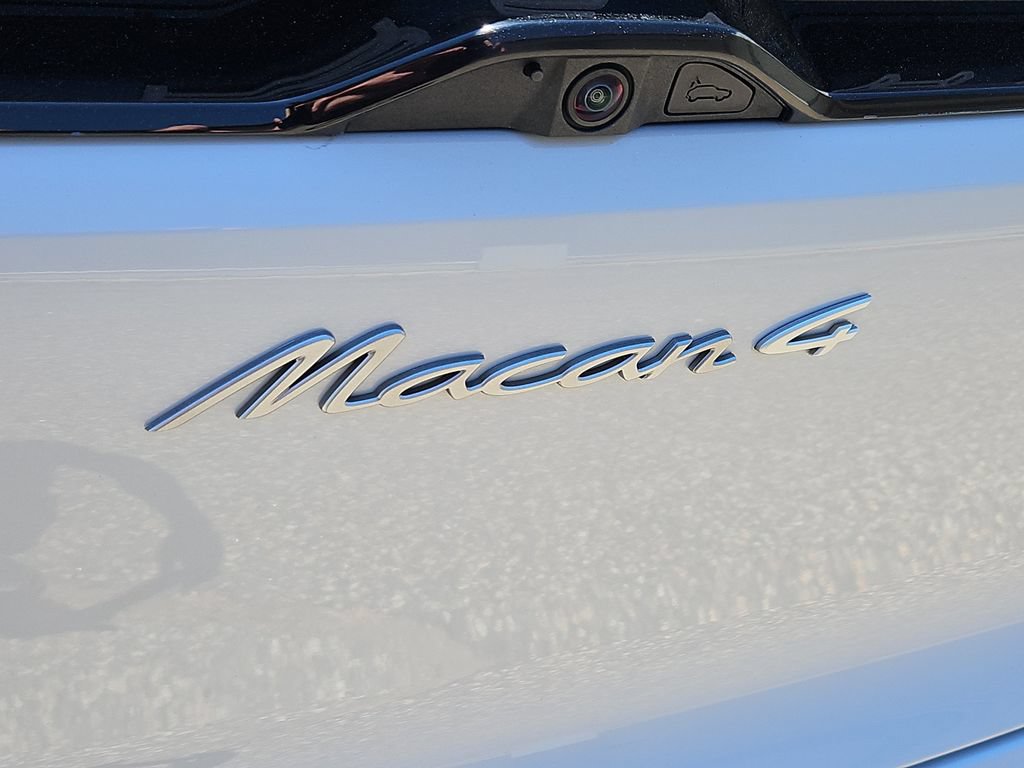 Certified 2025 Porsche Macan 4 Electric AWD/4WD image 13