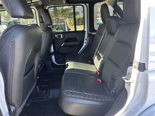 Certified 2022 Jeep Wrangler Unlimited Sahara image 19