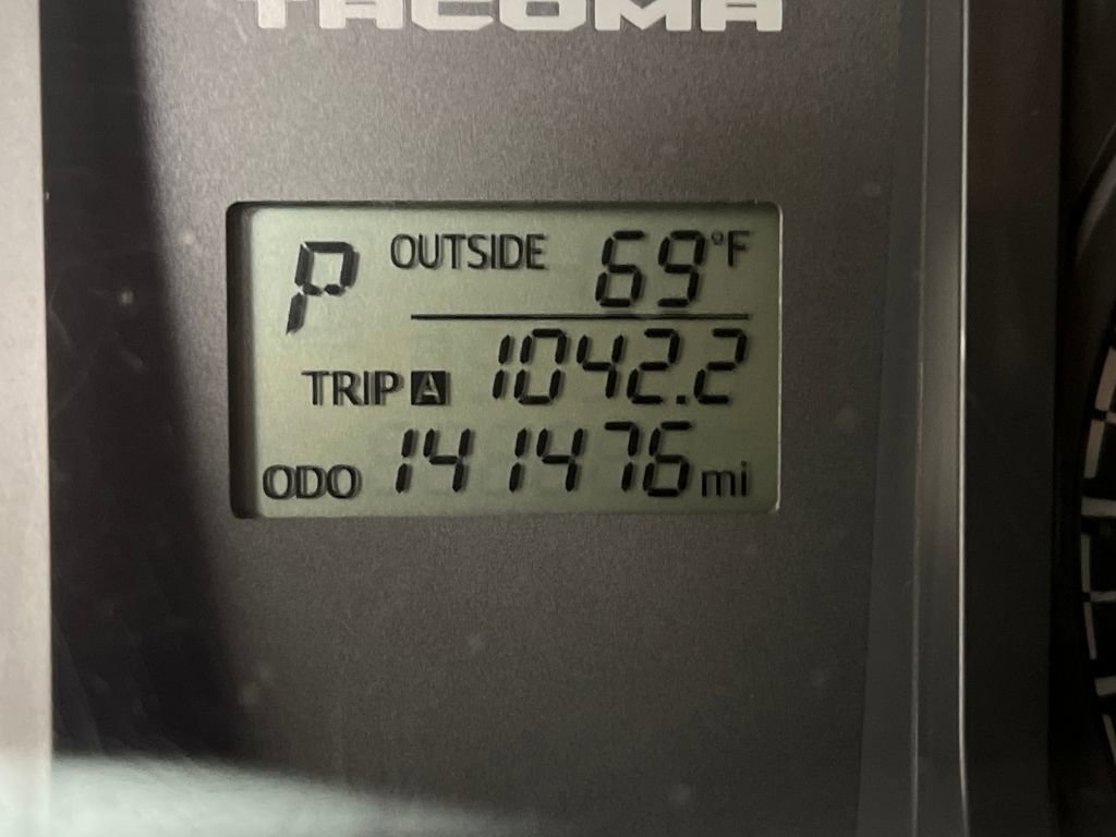 Used 2016 Toyota Tacoma SR image 34