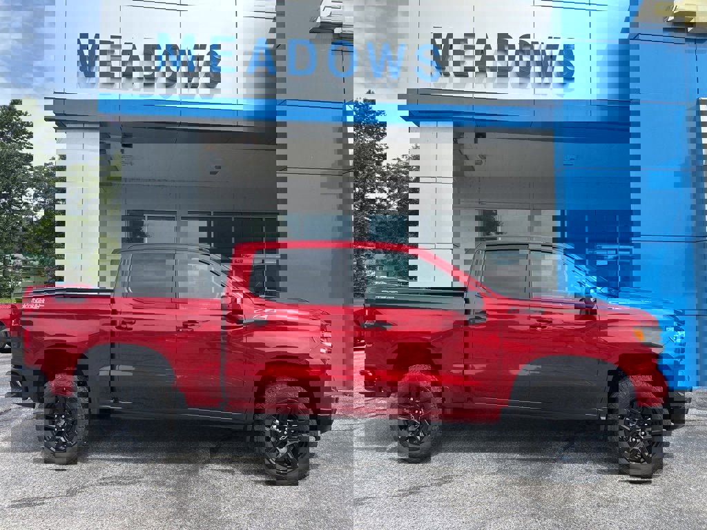 New 2025 Chevrolet Silverado 1500 LT Trail Boss w/ Convenience Package II image 2