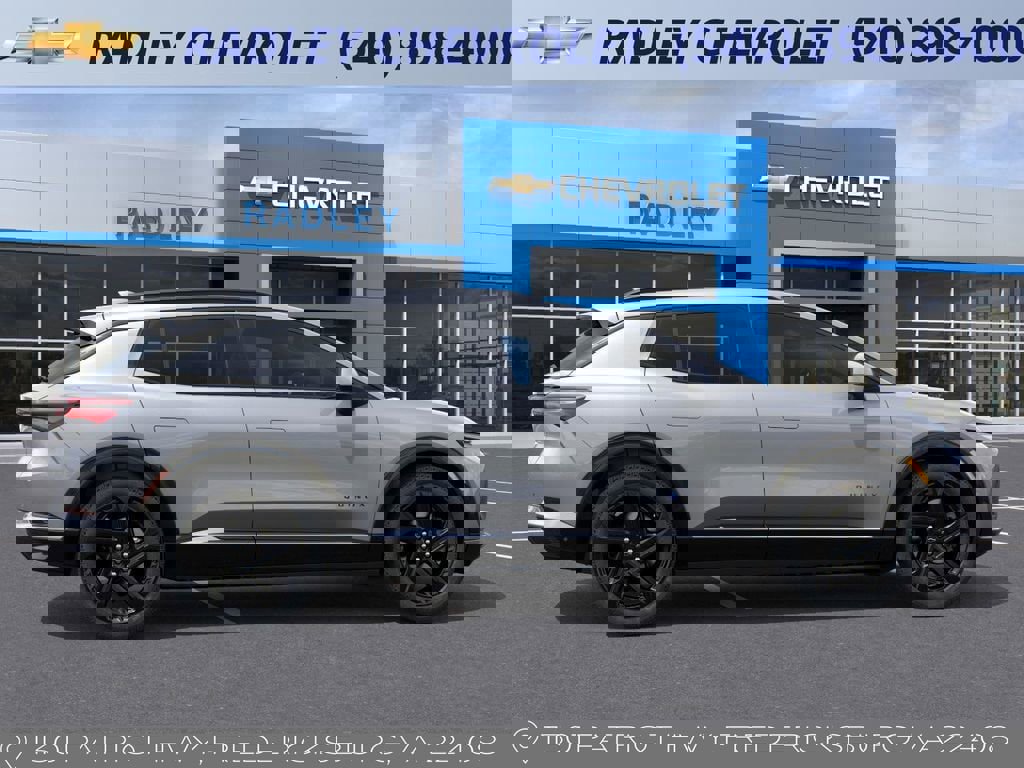 New 2025 Chevrolet Equinox EV RS image 5