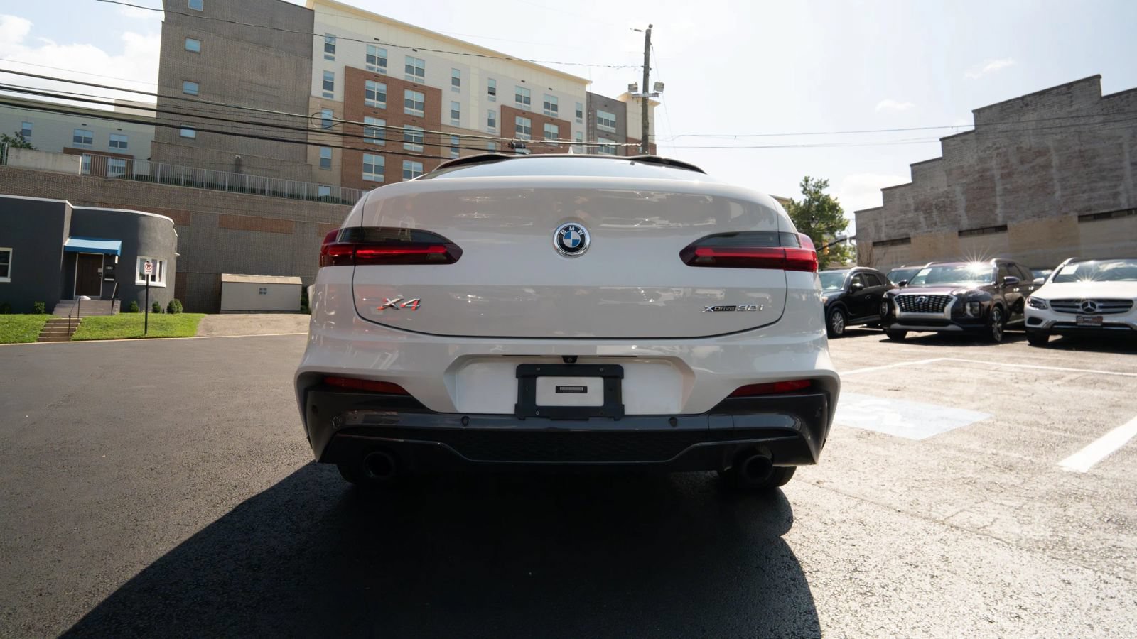 Used 2019 BMW X4 xDrive30i w/ Executive Package AWD/4WD image 5