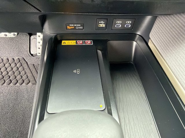 Certified 2026 Toyota Camry SE w/ Convenience Package FWD image 30