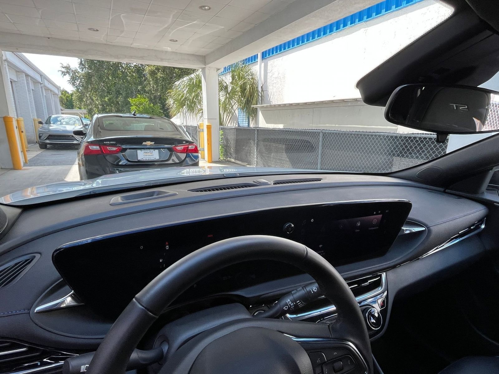 Used 2025 Buick Envista Sport Touring image 33