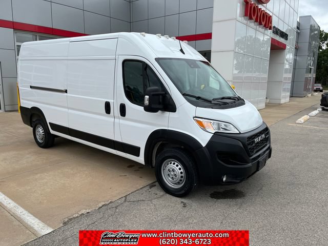 Used 2025 RAM ProMaster 2500 w/ Convenience Group FWD image 8