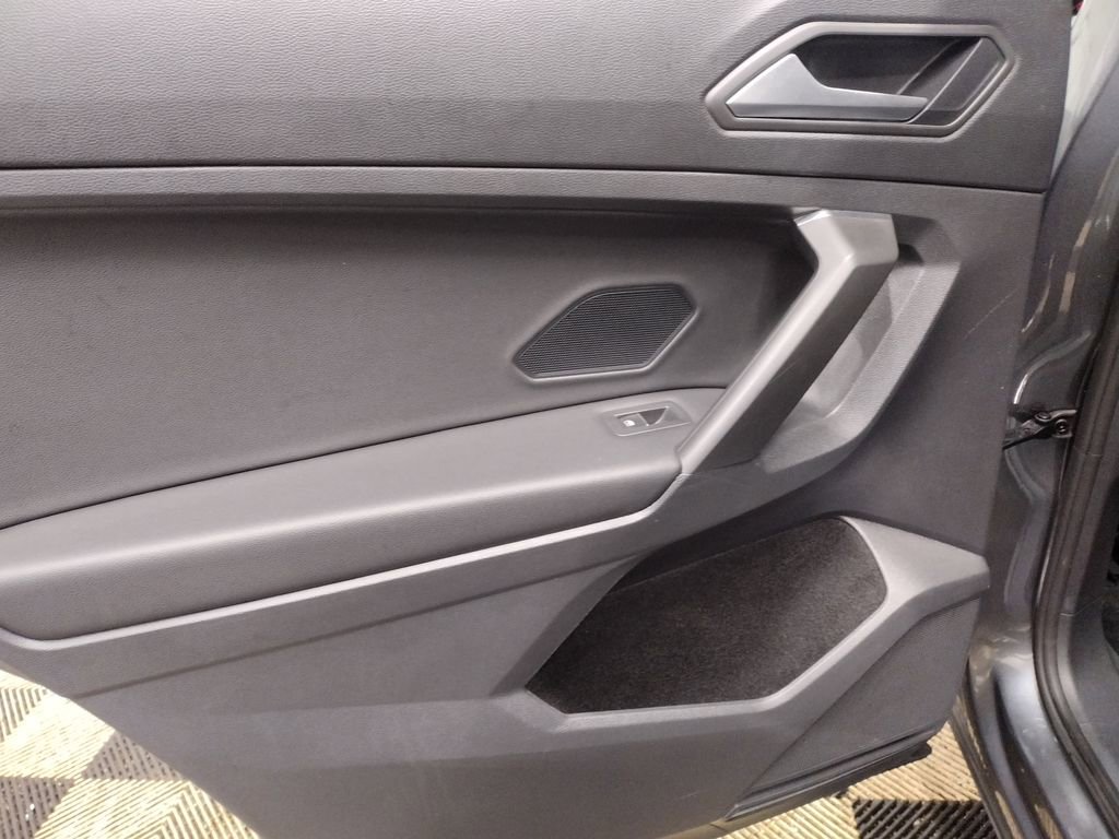 Used 2021 Volkswagen Tiguan SEL image 26