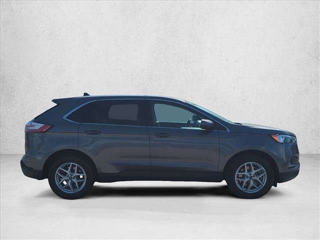 Used 2024 Ford Edge SEL AWD/4WD image 4