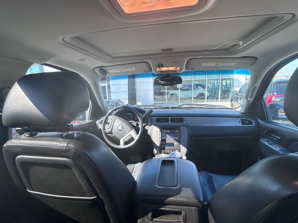 Used 2014 Chevrolet Silverado 2500 LTZ w/ LTZ Plus Package image 6