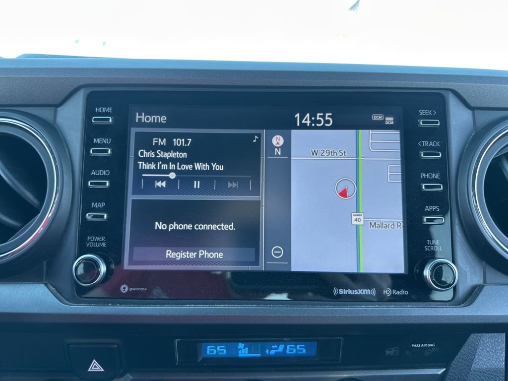 Used 2023 Toyota Tacoma TRD Off-Road w/ Advanced Technology Package image 10