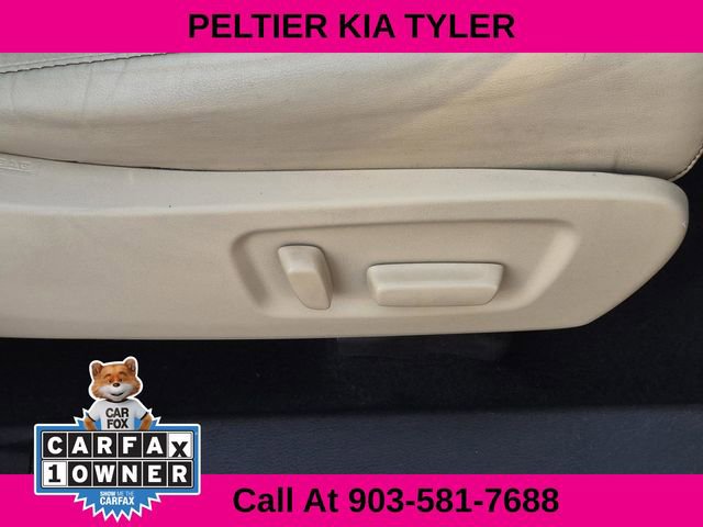 Used 2017 Toyota Highlander XLE image 17