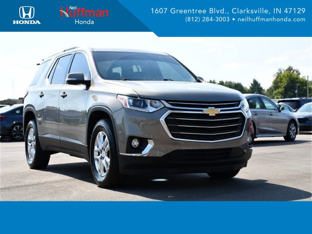 Used 2019 Chevrolet Traverse LT image 1