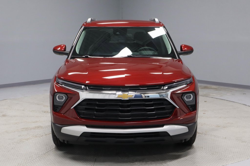 Used 2024 Chevrolet TrailBlazer LT w/ Driver Confidence Package image 5