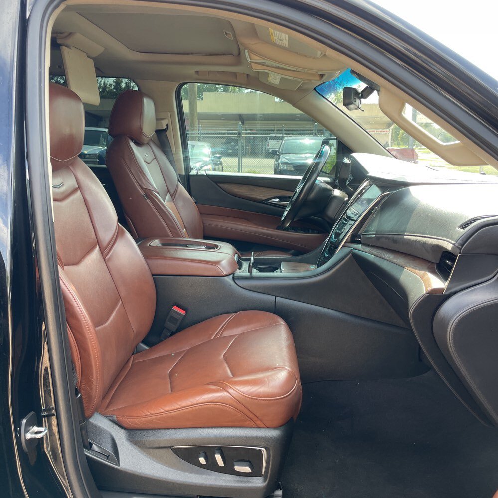 Used 2018 Cadillac Escalade ESV Luxury RWD image 7