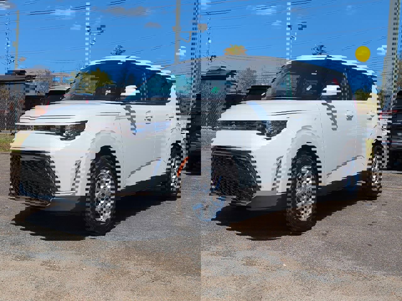 Used 2025 Kia Soul LX image 1