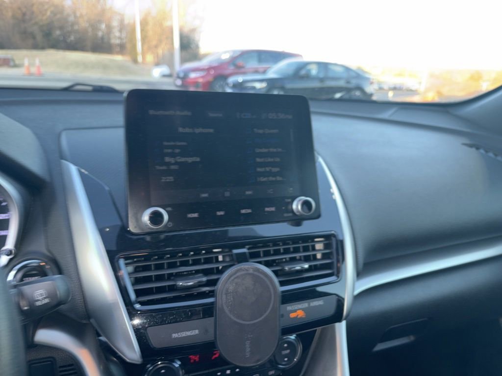 Used 2023 Mitsubishi Eclipse Cross SEL image 17