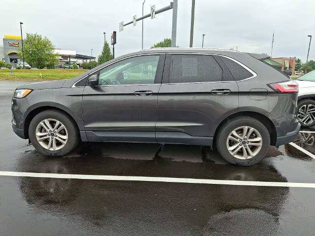Used 2019 Ford Edge SEL FWD image 2