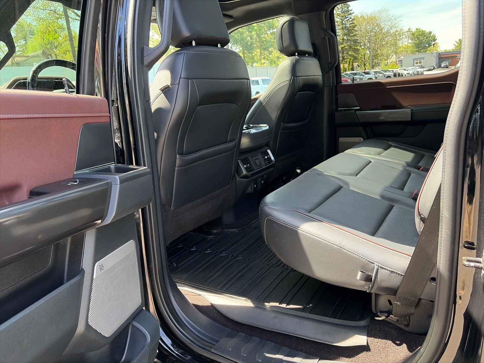 Used 2021 Ford F150 Lariat w/ Equipment Group 502A High AWD/4WD image 10