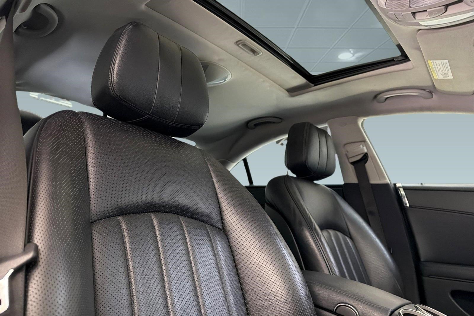 Used 2009 Mercedes-Benz CLS 550 image 14