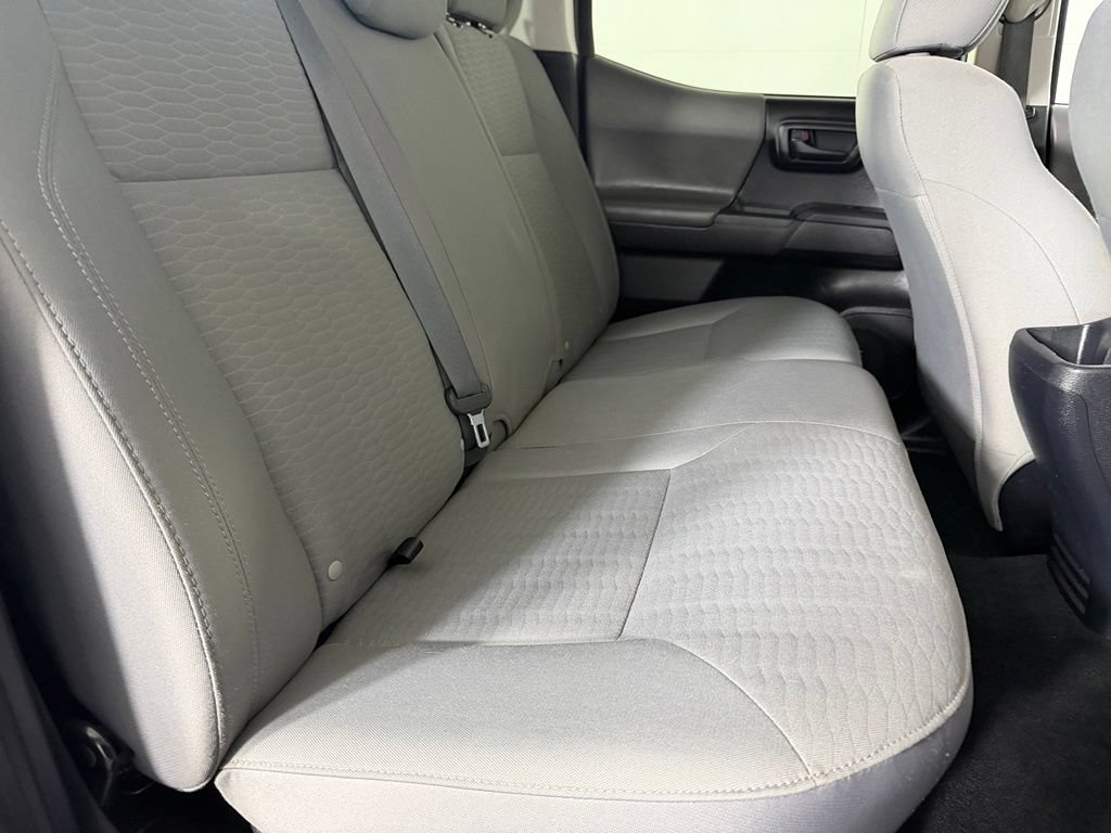 Used 2019 Toyota Tacoma SR AWD/4WD image 26