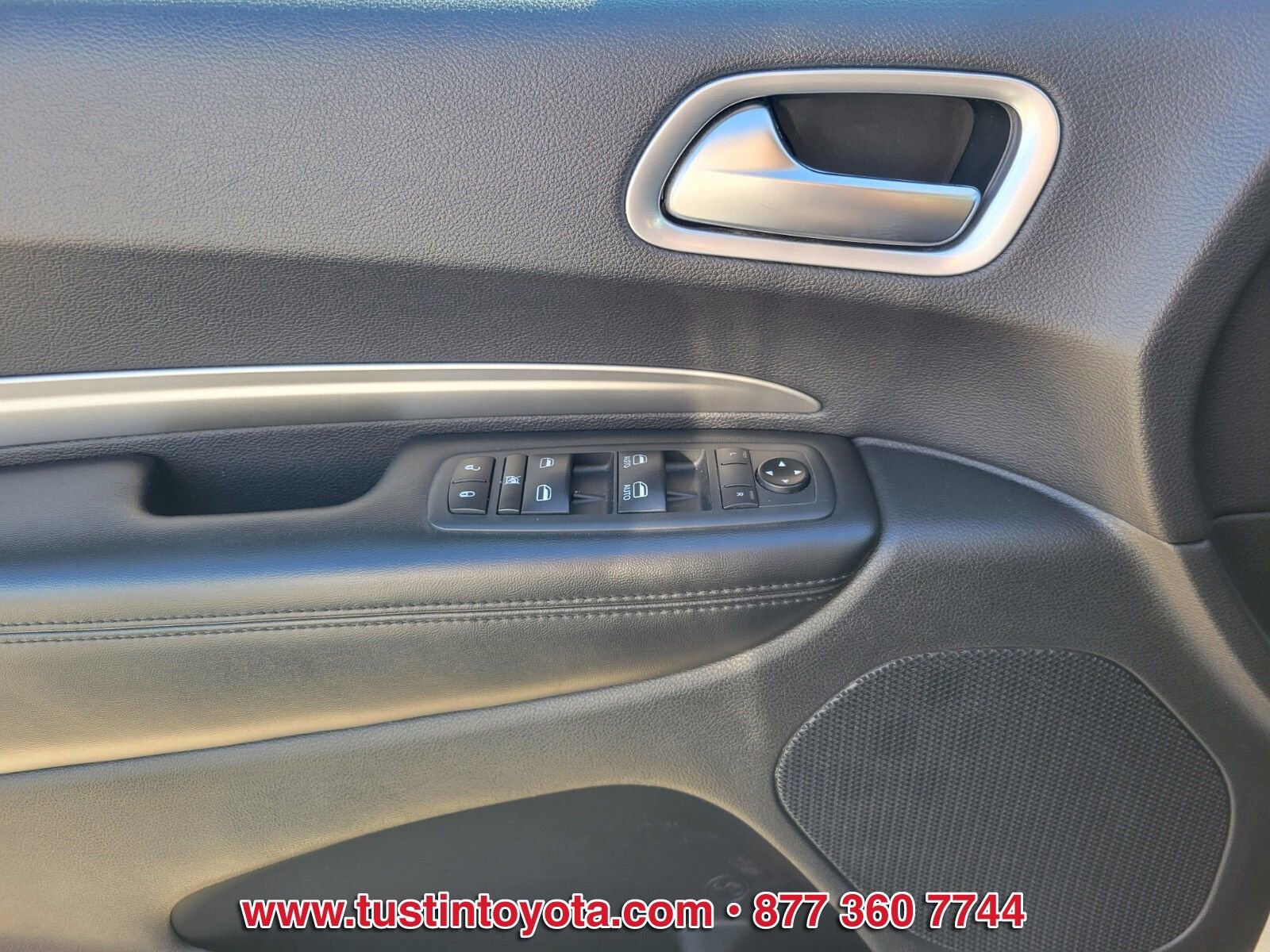 Used 2020 Dodge Durango SXT w/ 3rd Row Seating Group image 20