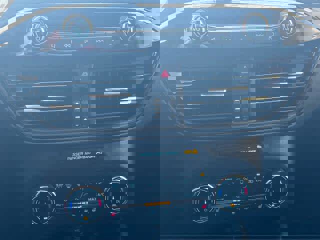 New 2025 Ford Escape ST-Line w/ Cold Weather Package image 37