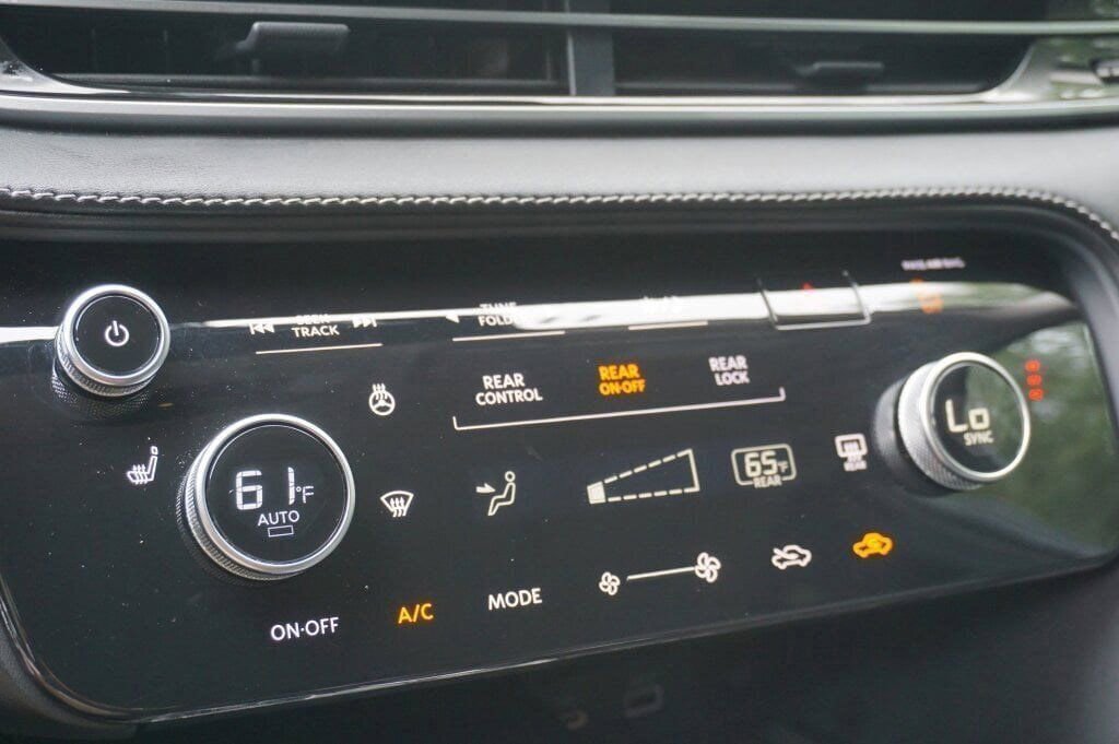 Used 2024 INFINITI QX60 Pure image 19