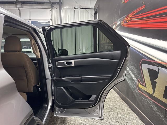 Used 2021 Ford Explorer 4WD image 26