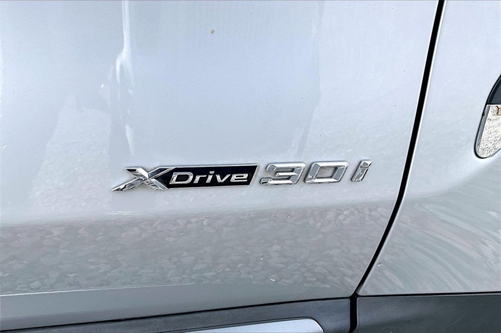 Used 2018 BMW X3 xDrive30i w/ Premium Package image 8