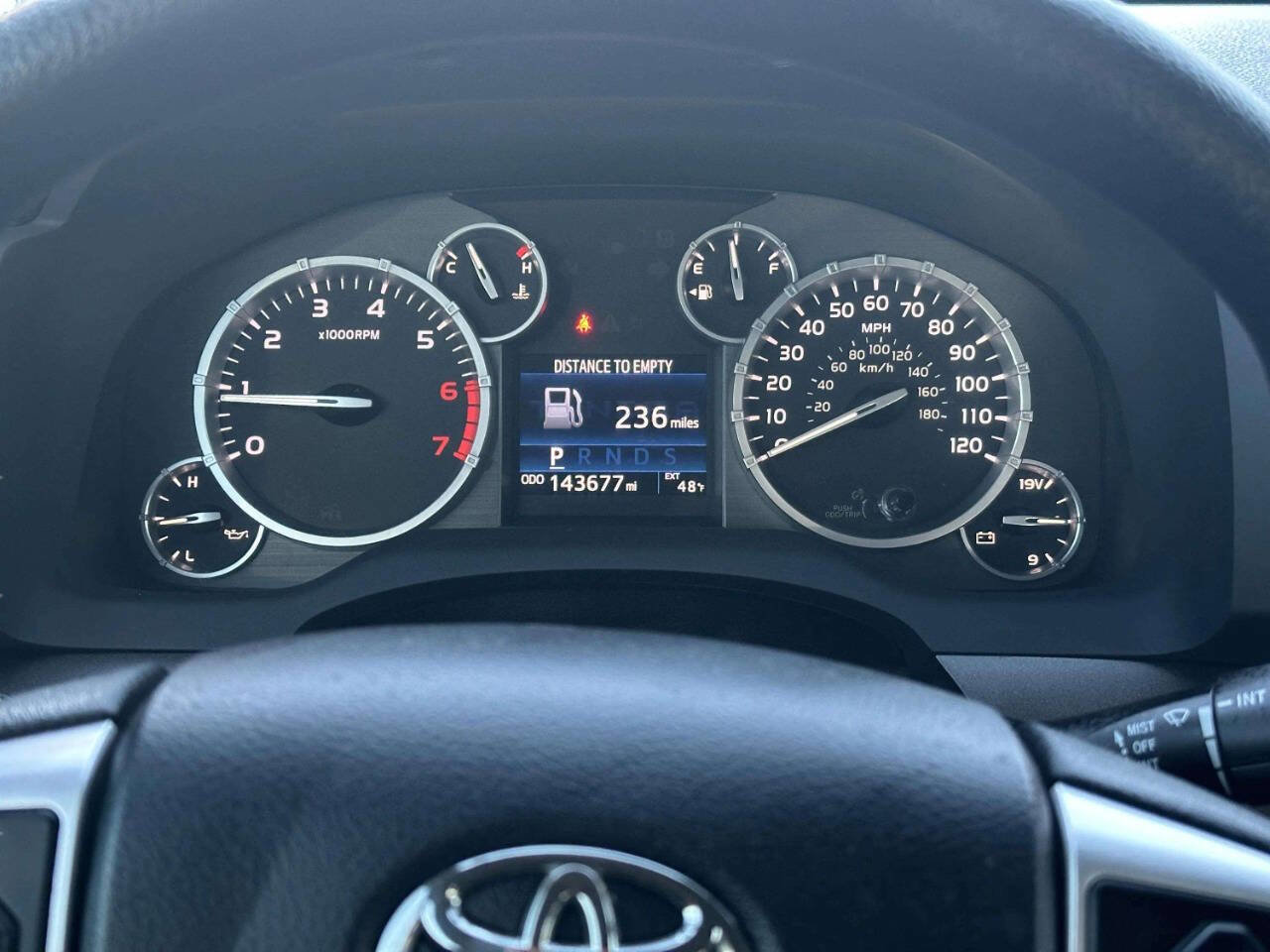 Used 2017 Toyota Tundra SR5 w/ TRD Off Road Package AWD/4WD image 31