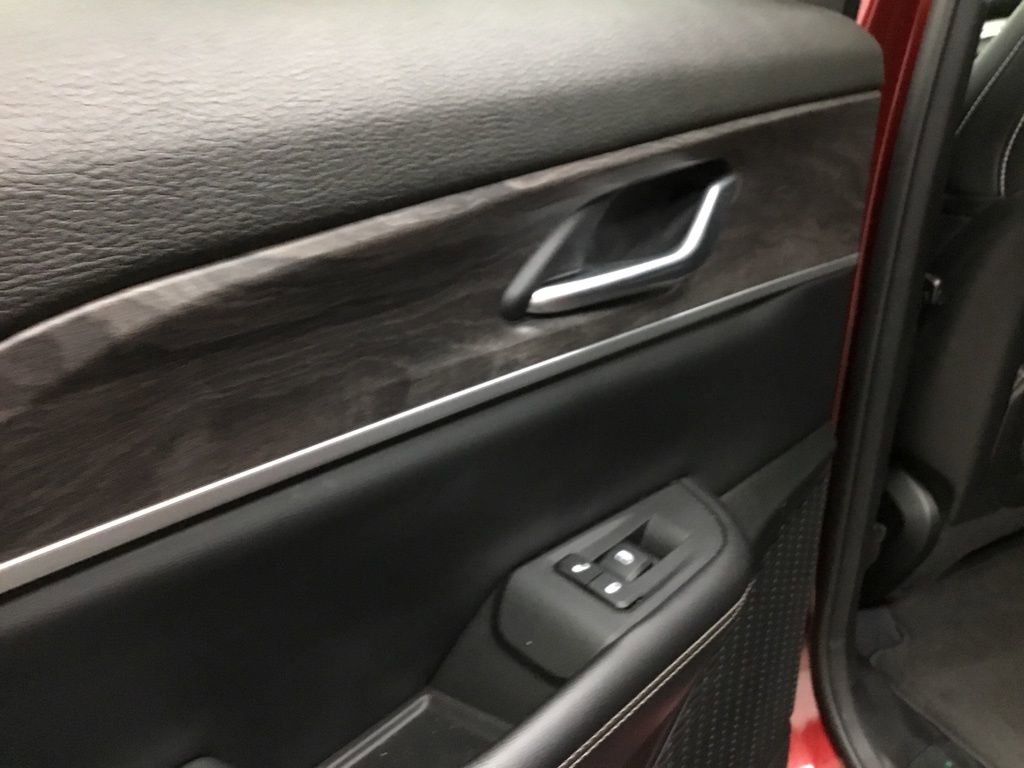 Used 2023 Jeep Grand Cherokee Limited image 13