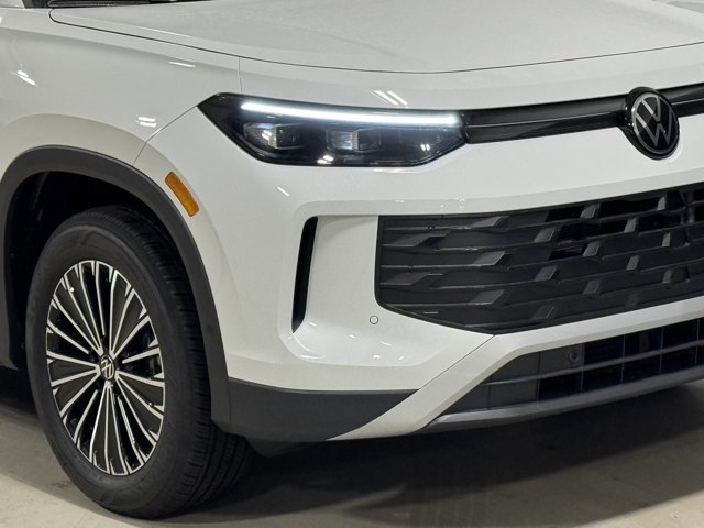 New 2026 Volkswagen Tiguan S image 3