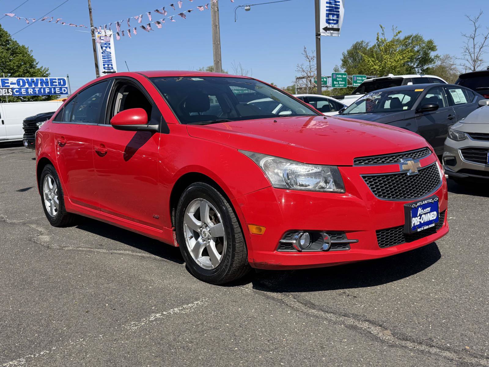Used 2014 Chevrolet Cruze LT w/ RS Package FWD image 1
