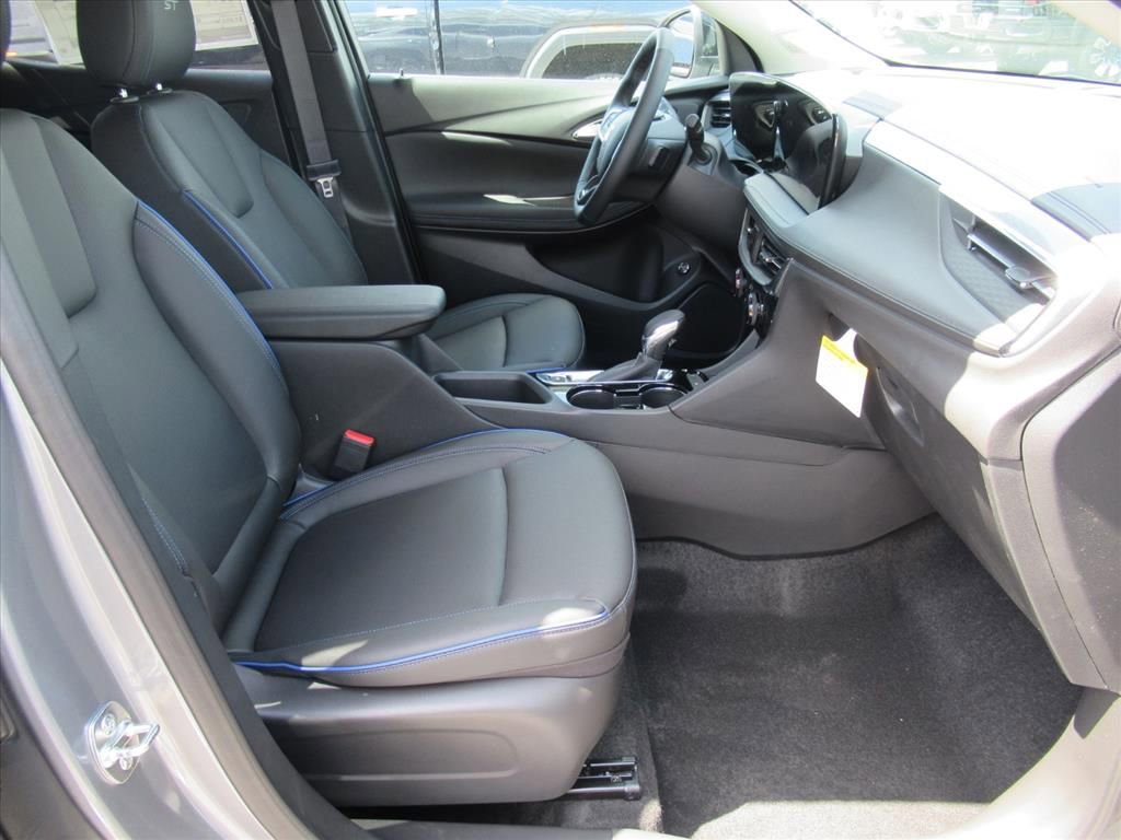 New 2026 Buick Encore GX Sport Touring w/ Comfort Package FWD image 10