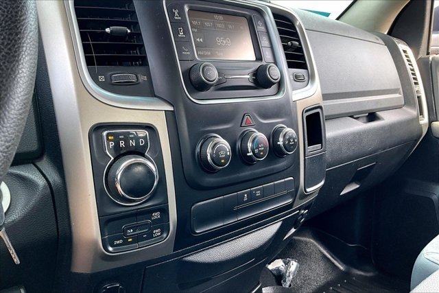 Used 2014 RAM 1500 Classic SLT AWD/4WD image 16