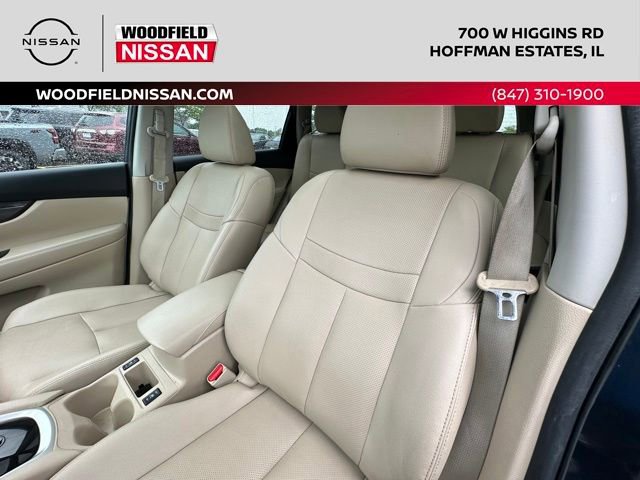 Used 2016 Nissan Rogue SL w/ SL Premium Package AWD/4WD image 24