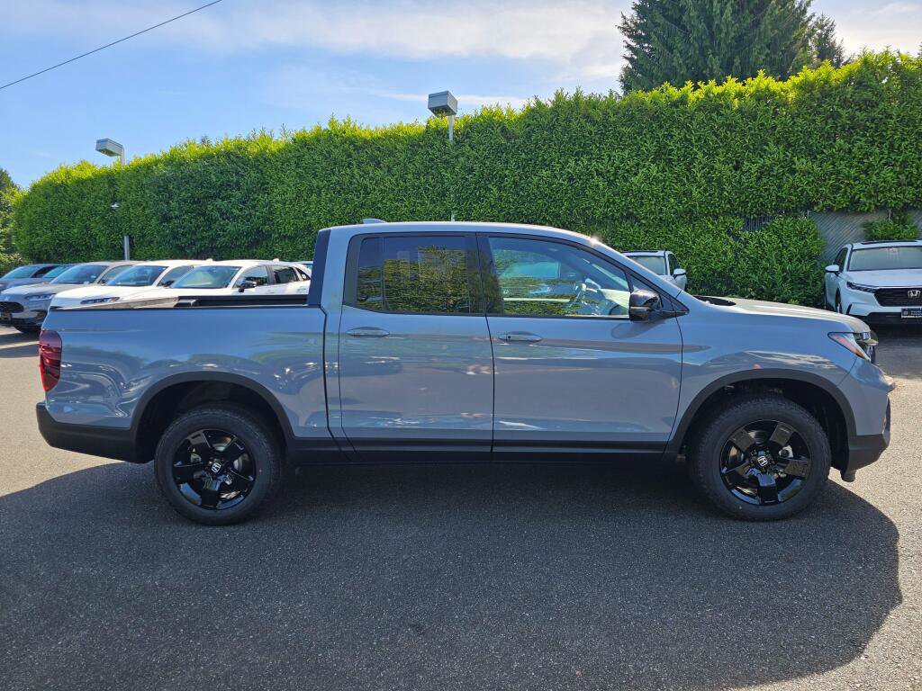 New 2026 Honda Ridgeline Black Edition image 9