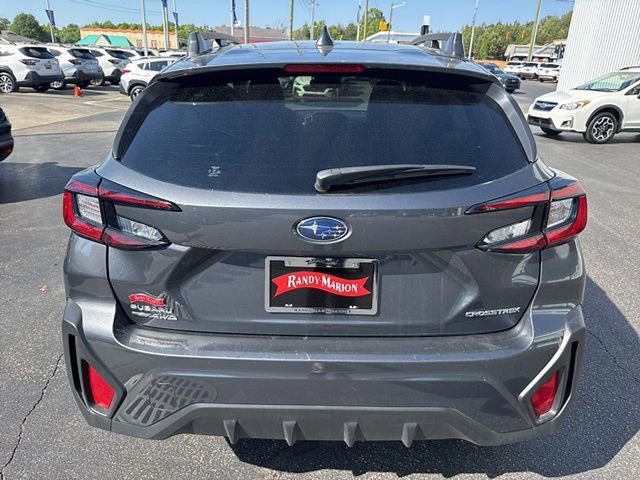 Certified 2025 Subaru Crosstrek 2.0i Premium AWD/4WD image 4